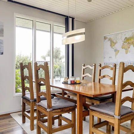 6 Person Holiday Home In Brenderup Fyn-By Traum * Vedelshave